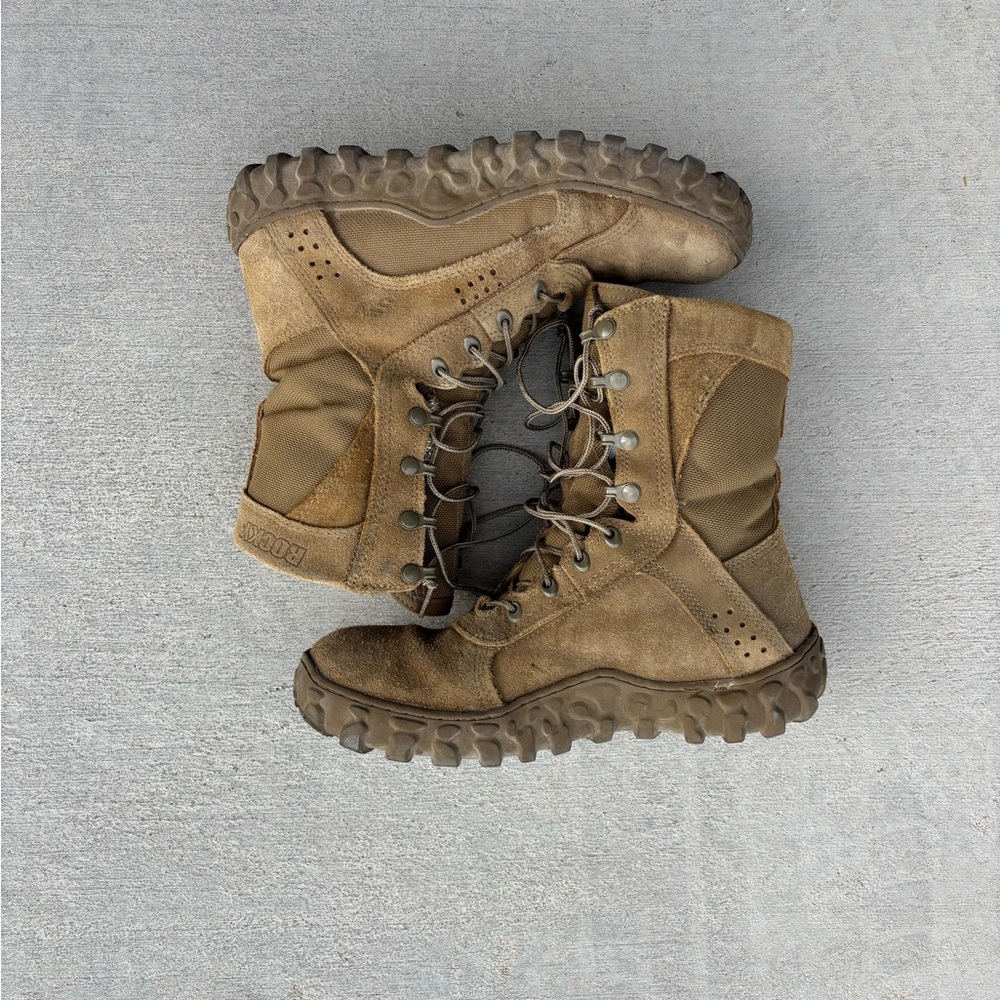 Rocky Tan Outdoor Boots - Picture 2 of 5